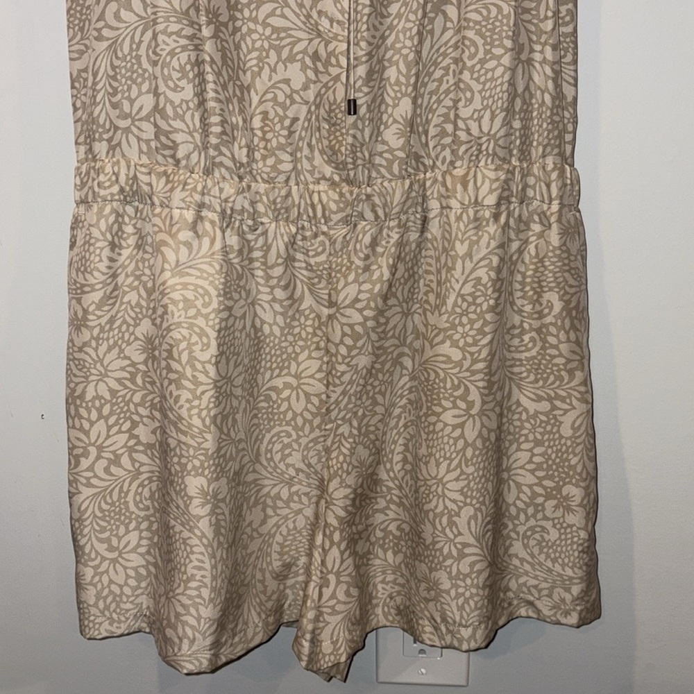 Club Monaco Paisley Silk Sleeveless Snap Front Romper Size 4 Tan - Picture 4 of 16